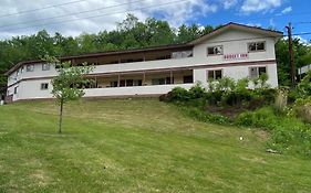 Budget Inn